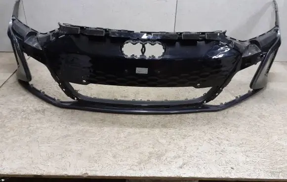 Audi E-tron GT Front bumper