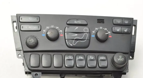 Volvo V70 Climate control unit 30746022