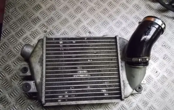 Subaru Legacy Intercooler radiator SIC-TM0180