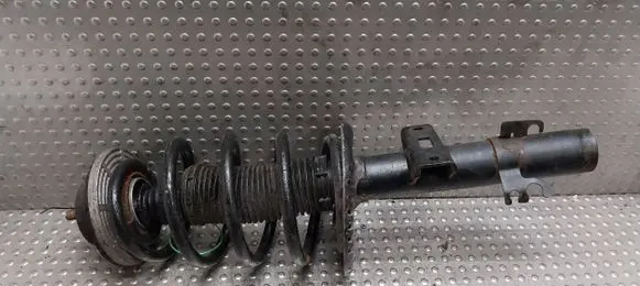 Volkswagen Transporter - Caravelle T5 Front shock absorber/damper 7H0413031N