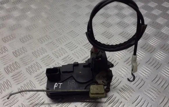 Opel Zafira B Rear door lock 13128116GB
