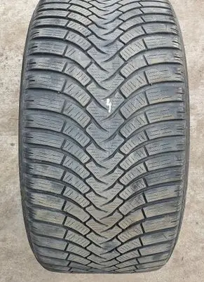 Porsche Cayenne (92A) R15 summer tire 