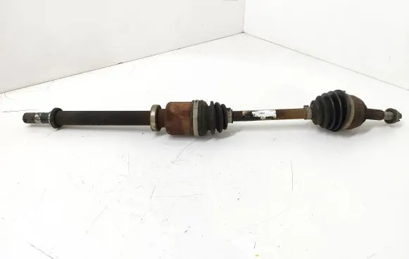 Renault Twingo II Front driveshaft