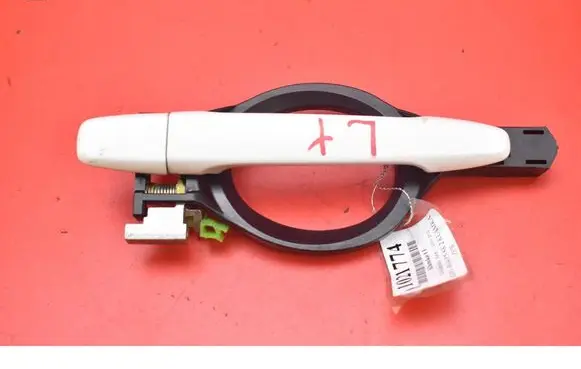 Rear door exterior handle