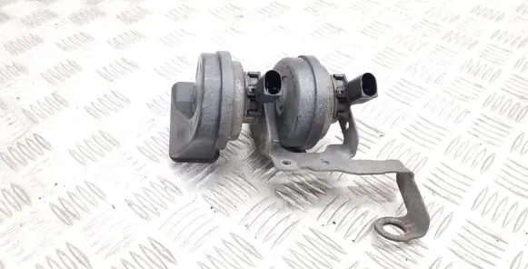 Audi A3 S3 A3 Sportback 8P Horn signal