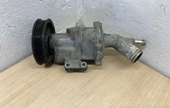 Mini One - Cooper R50 - 53 Water pump 04693121 04693121ABA 04693092AAB
