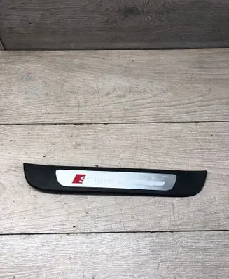 Audi A6 S6 C7 4G Rear sill trim cover 4G0853376 4G0853376C
