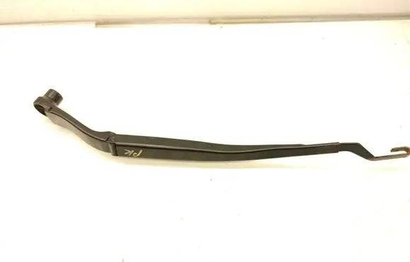 Jeep Grand Cherokee Front wiper blade arm