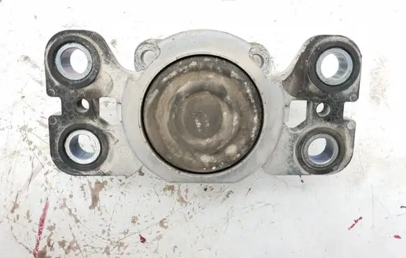 Volvo XC70 Gearbox mount 6G927M121NF