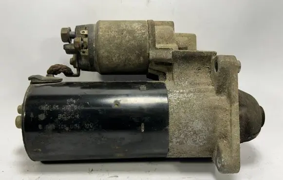 Opel Astra J Starter motor 0001148004 53572065
