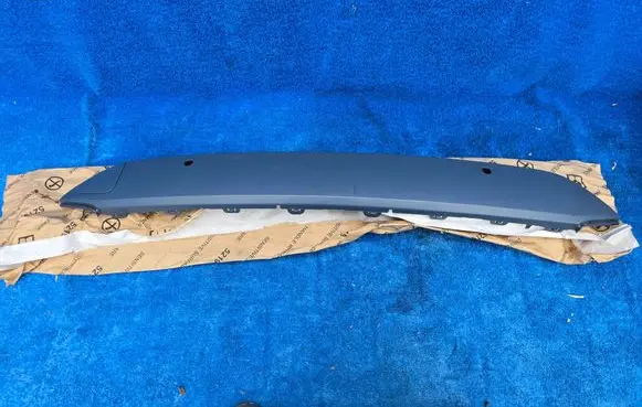 BMW X2 F39 Front bumper 8069090