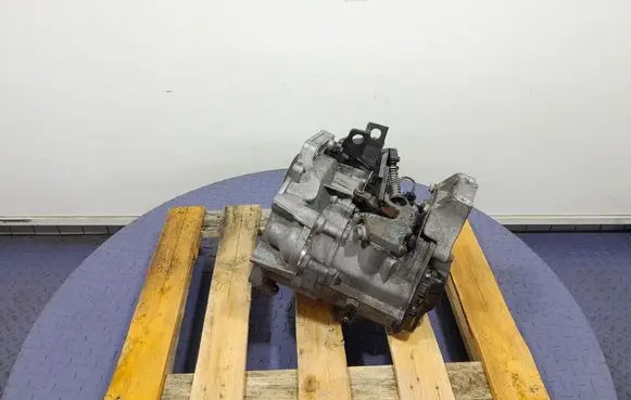 Volkswagen Golf V Manual 6 speed gearbox JHT