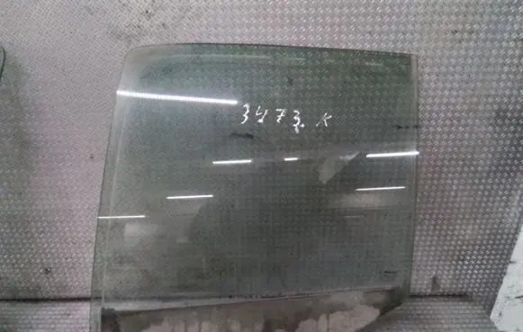 Renault Thalia II Rear door window glass 
