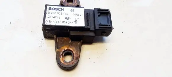 Renault Kangoo I Airbag deployment crash/impact sensor 0265005140 0014716