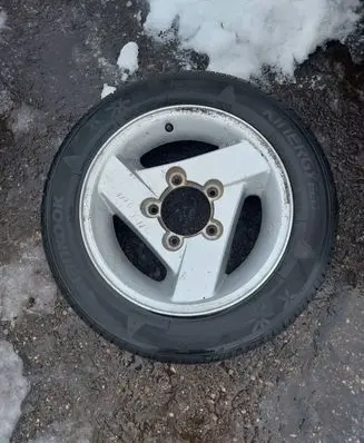 Suzuki Jimny R15 spare wheel 