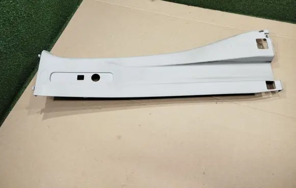 Renault Trafic III (X82) (B) pillar trim (top) 769145239R 769149064R 93868925