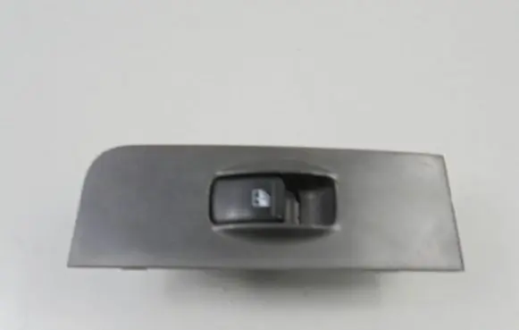 Hyundai Matrix Electric window control switch 93580-17510