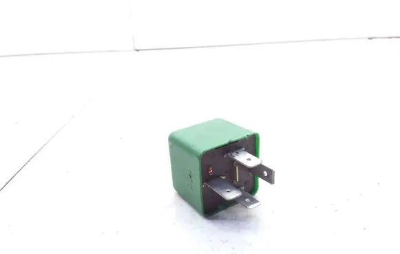 Opel Zafira A Other relay 03447012