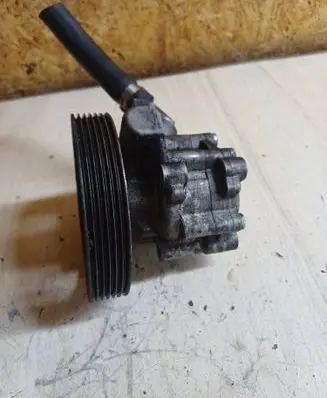 Citroen C5 Power steering pump 9656405380 7617955538