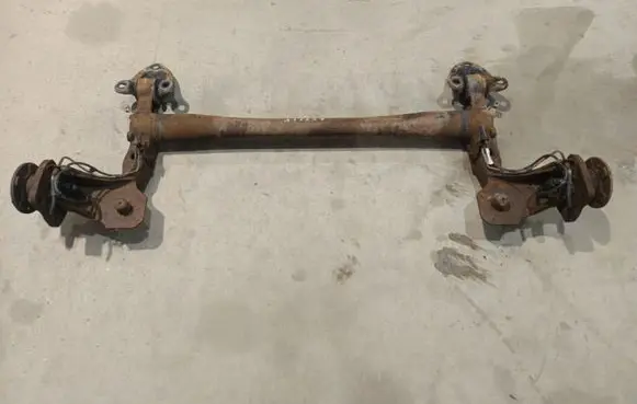 Opel Zafira B Rear subframe