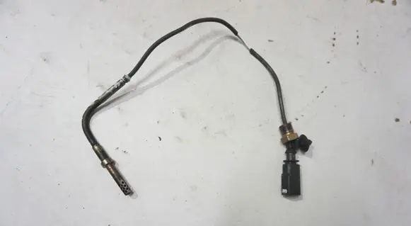 Volkswagen Touareg I Exhaust gas temperature sensor 