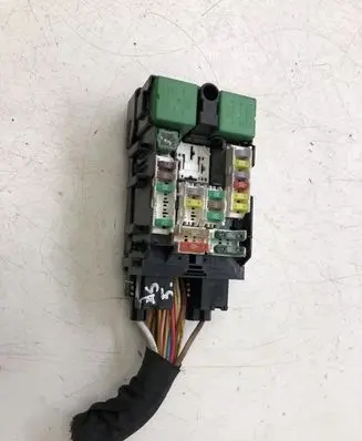 Citroen DS5 Fuse module 9665492680