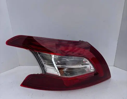 Peugeot 308 Rear/tail lights 9677817680