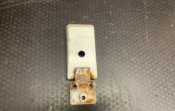 Mercedes-Benz Sprinter W901 W902 W903 W904 Rear door lower hinge 9017400737