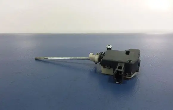 Skoda Octavia Mk2 (1Z) Holder (bracket) 1Z0810773