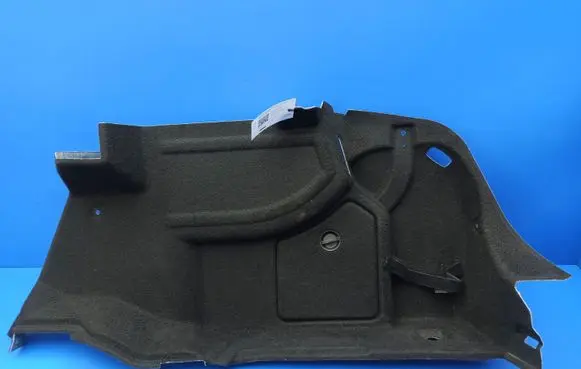 Mercedes-Benz E C207 W207 Trunk/boot lower side trim panel A2076900641