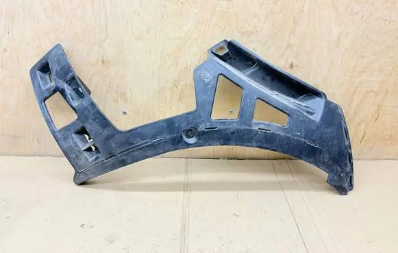 Peugeot RCZ Front bumper mounting bracket YM21680780