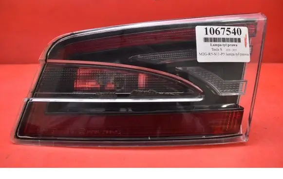 Tesla Model S Rear/tail lights 600592400E
