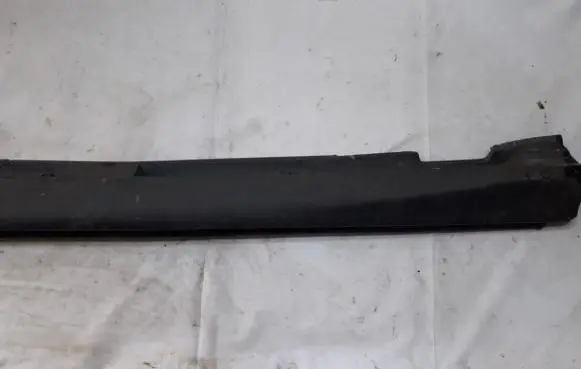 Toyota Camry Sill toyota75850