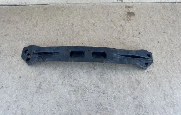 Mitsubishi Colt Front bumper cross member 5256A448
