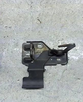 Volkswagen Touareg I Engine bonnet/hood lock/catch