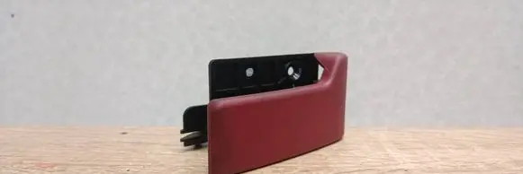 Mercedes-Benz E W210 Engine bonnet (hood) release handle 