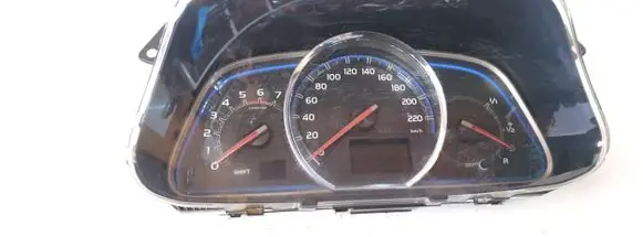 Toyota RAV 4 (XA40) Speedometer (instrument cluster) 8380042L20