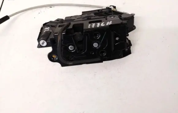 Seat Ibiza IV (6J,6P) Front door lock 5n2837015a