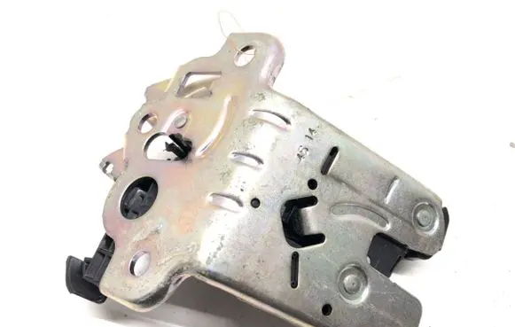 Skoda Rapid (NH) Tailgate exterior lock 5E0827505
