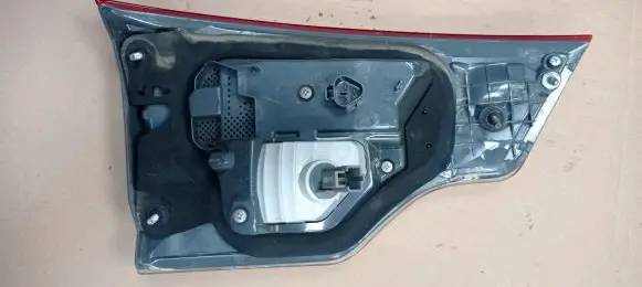 Toyota Highlander XU50 Tailgate rear/tail lights 815800E120