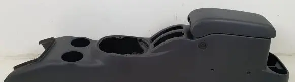 Chrysler Sebring (ST-22 - JR) Center console