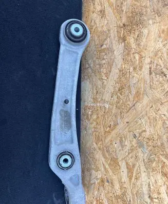 Audi e-tron Front control arm 4M0407156E