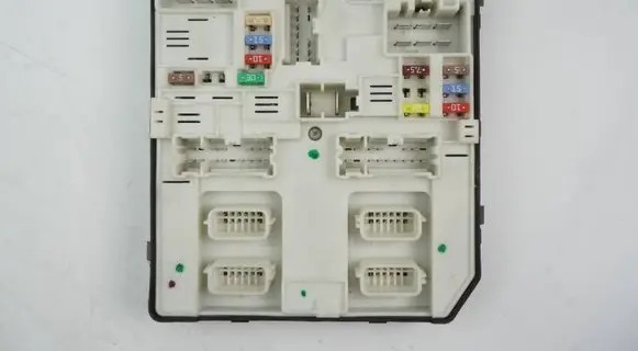 Renault Scenic III - Grand scenic III Fuse module 284B68455R