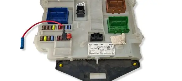 Ford S-MAX Fuse module BG9T14A073BH LTQF01125TP 116RA000084