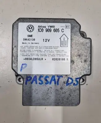 Volkswagen PASSAT B5.5 Airbag control unit/module 1C0909605C 02020106K 5WK43130