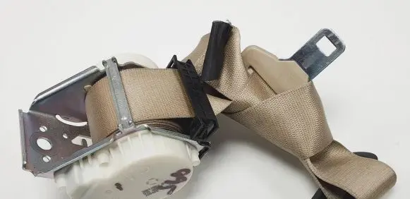 Jaguar XF X250 Middle seatbelt (rear) 8X23-F600A38-ACSEL