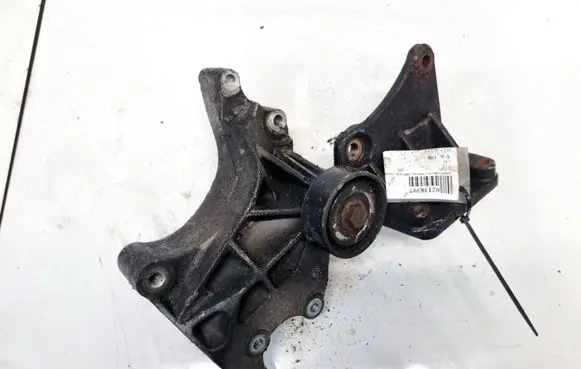 Chrysler Sebring (JS) Engine mounting bracket 058AC