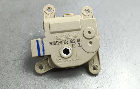 KIA EV6 Air flap motor/actuator H400730930 3A0209 120F