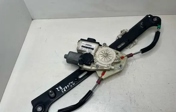BMW X3 E83 Rear door window regulator motor 69259662 S007083008