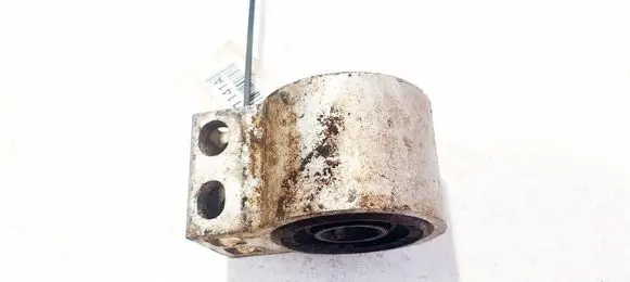 Opel Insignia A Front wishbone bush 